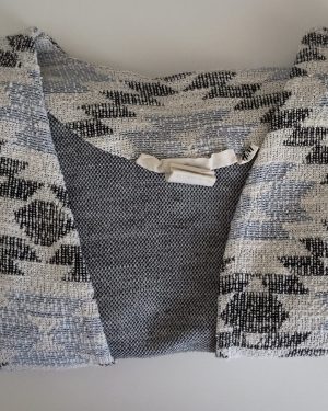 Narzutka H&M LOGG